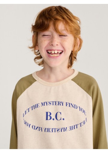 Raglan Sleeve T-shirt